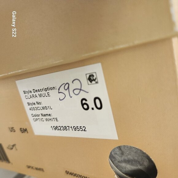 Michael Kors Clara Mule Leather Sandals Optic White Size 6. NIB. - Picture 3 of 11